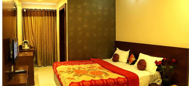 许利凯达帕提国际酒店(Hotel Shri Khedapati International,Dewas)图片