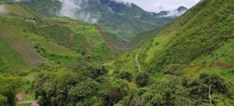 休格拉维约露营地(Huigra Viejo Camping Resort)图片