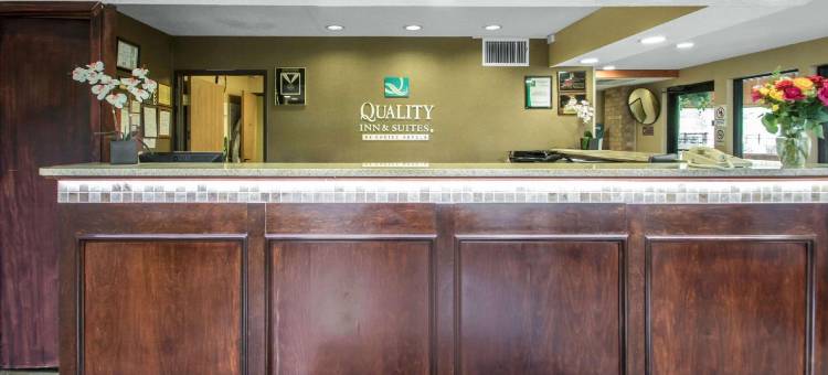 麦迪逊东太阳牧场品质酒店(Quality Inn & Suites Sun Prairie Madison East)图片
