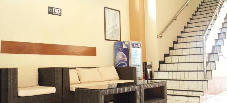 苏木贝尔瓦拉斯酒店(Hotel Sumber Waras)图片