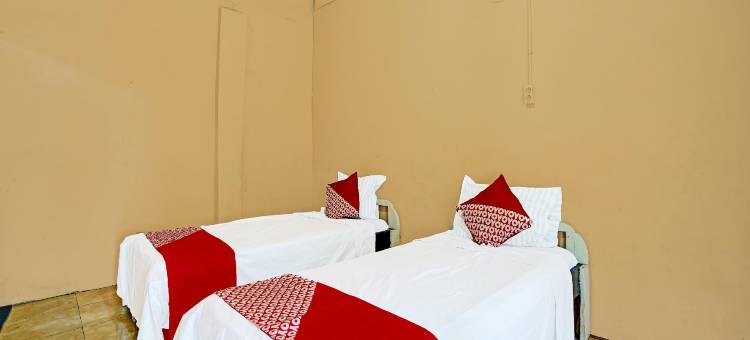 OYO 3205 朱比阿尔Mikial Ismi Kayuagung清真旅馆(OYO 3205 Penginapan Mikial Ismi Kayuagung Syariah)图片