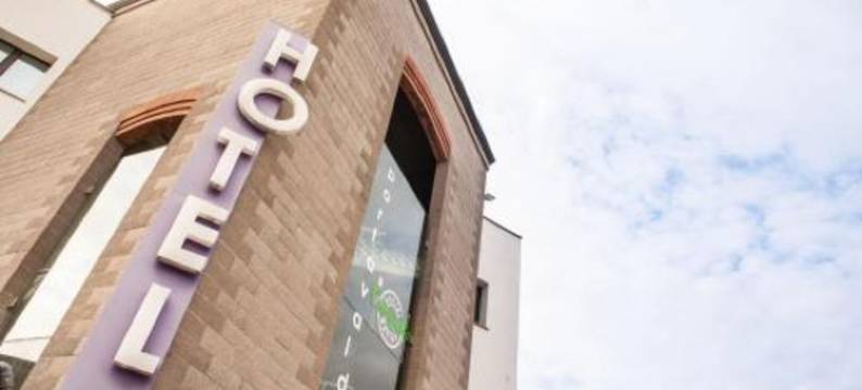 波塔瓦尔德拉酒店(Hotel Portavaldera)图片