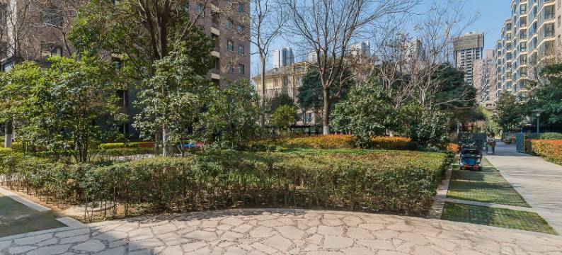 大熊民宿(含元路分店)图片