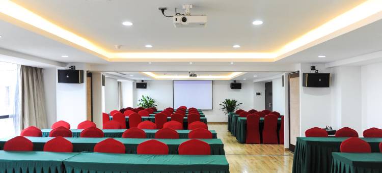 怡莱酒店(成都金堂万达店)图片