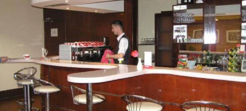 库缇纳酒店(Hotel Kutina)图片