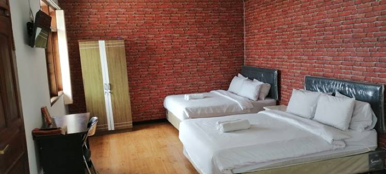 鲁玛伊斯兰及科兰雷南布根维尔旅馆(Rumah Syariah & Kolam Renang Bugenville Guesthouse)图片