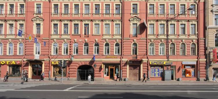 Rinaldi at Moscovsky 18图片