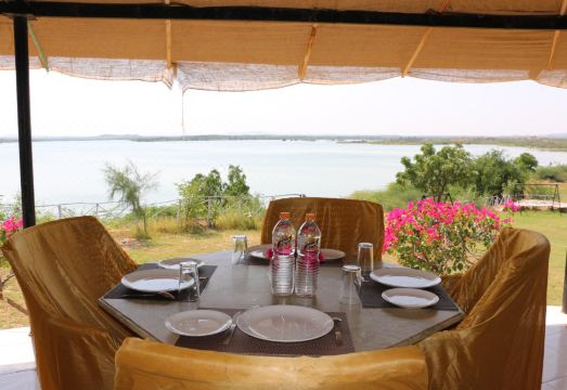 Kutch Safari Resort Hotel Overview