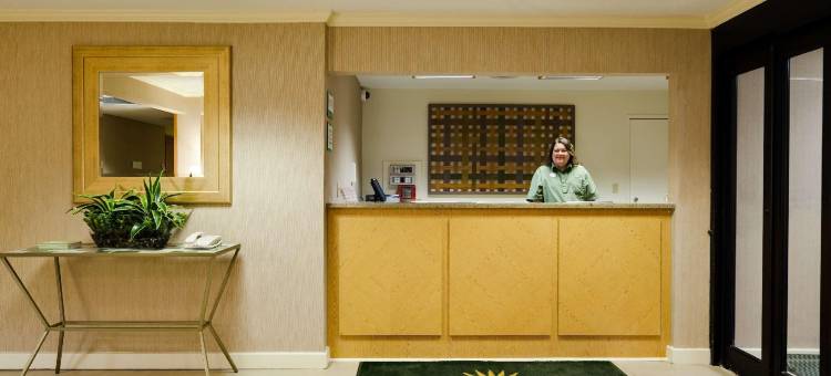 芝加哥威罗布鲁克拉昆塔温德姆酒店(La Quinta Inn by Wyndham Chicago Willowbrook)图片