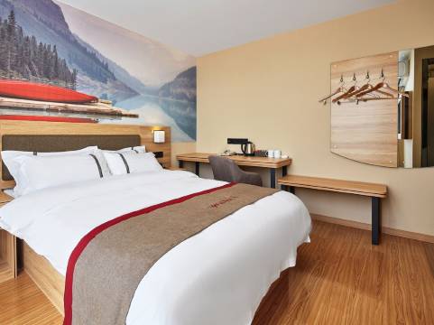 房东小八客栈(红山路分店)