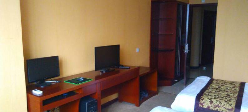 潜山彭岭商务酒店图片