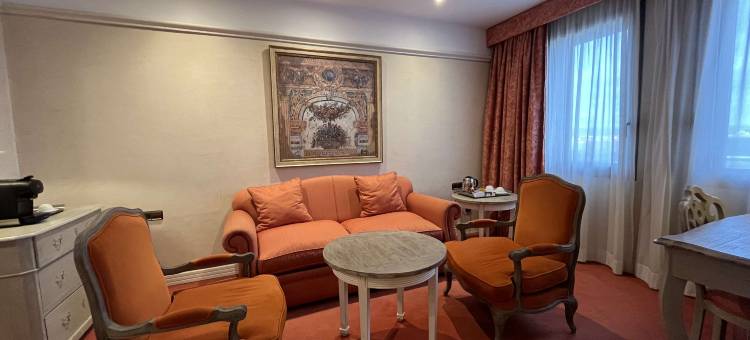 Best Western Premier CMC Girona图片