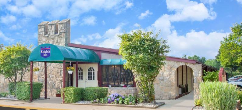 巴特尔克里克骑士酒店(Knights Inn Battle Creek)图片