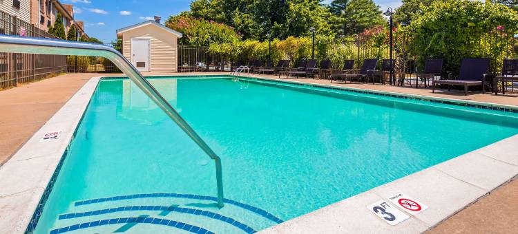 丹顿贝斯特韦斯特酒店(Best Western Denton Inn)图片