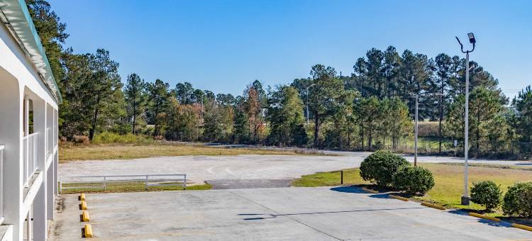 南卡罗来纳沃尔特伯勒6号汽车旅馆(Motel 6 Walterboro, SC)图片