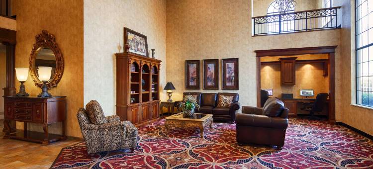 泰劳南园贝斯特韦斯特优质套房酒店(Best Western Plus Southpark Inn  Suites)图片