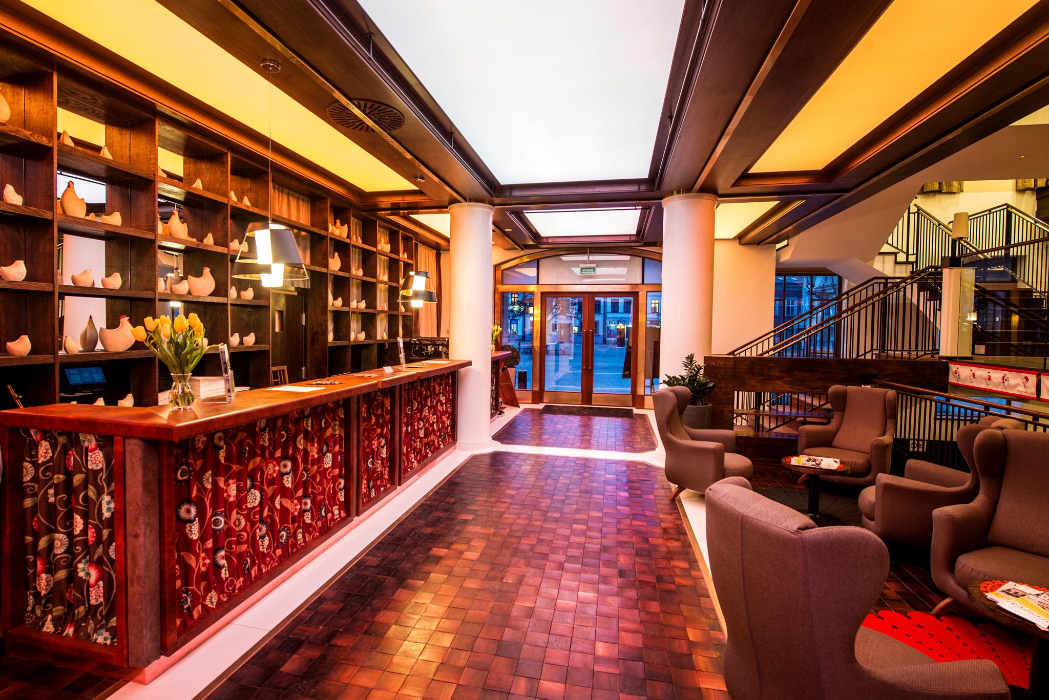 Bristol Tradition and LuxuryOver view