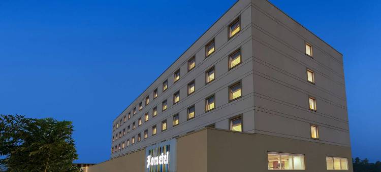 鲁尔基霍姆特尔酒店(Hometel Roorkee)图片