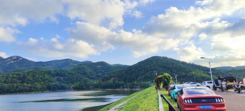 里口山独门独户小院(里口山路分店)图片