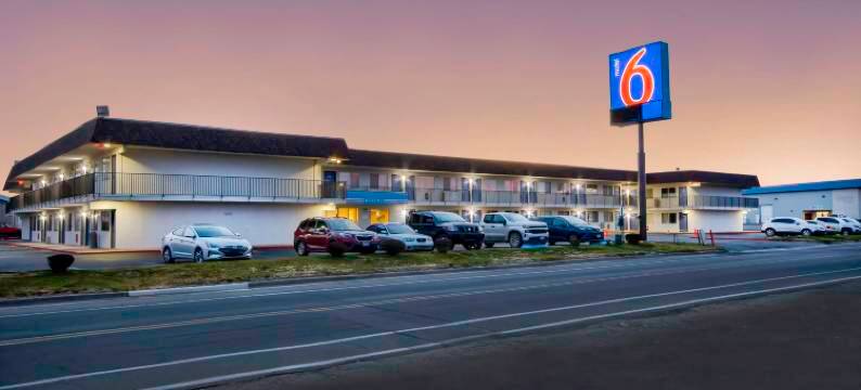 法明顿6号汽车旅馆(Motel 6 Farmington, NM)图片