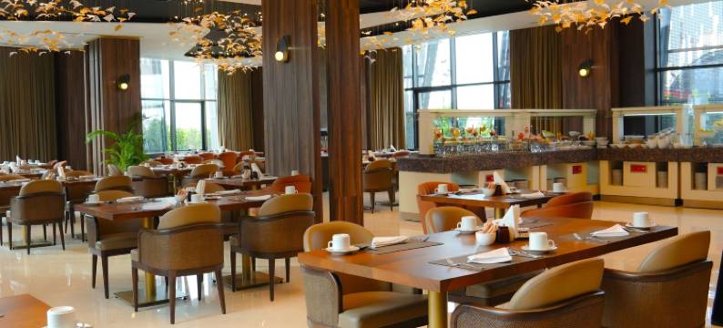 Ramada Hotel & Suites by Wyndham Erbil 32 Park图片