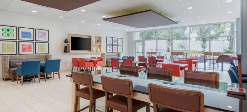 阿拉楚阿盖恩斯维尔地区智选假日套房酒店(Holiday Inn Express & Suites ALACHUA - GAINESVILLE AREA by IHG)图片