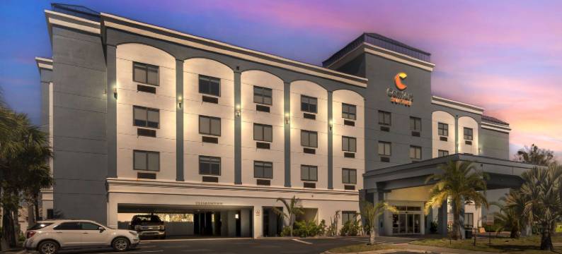 杰克逊维尔西舒适套房酒店(Comfort Suites West Jacksonville)图片
