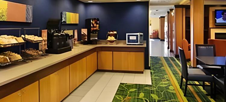 Fairfield Inn & Suites Emporia I-95图片
