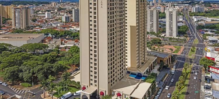 艾罗克里亚广场酒店(Araucaria Plaza)图片