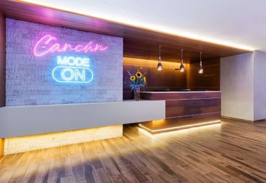 Avani Cancun AirportHotel Overview