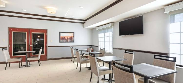 贝斯特韦斯特迦太基套房酒店(Best Western Carthage Inn  Suites)图片