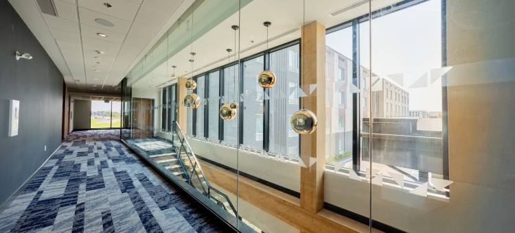 特鲁瓦-里维耶西部智选假日酒店及套房(Holiday Inn Express & Suites Trois-Rivieres Ouest)图片