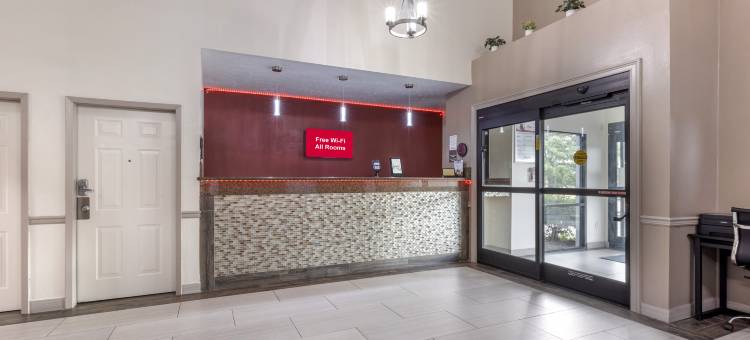 密西西比克林顿红屋顶套房客栈(Red Roof Inn & Suites Clinton, MS)图片