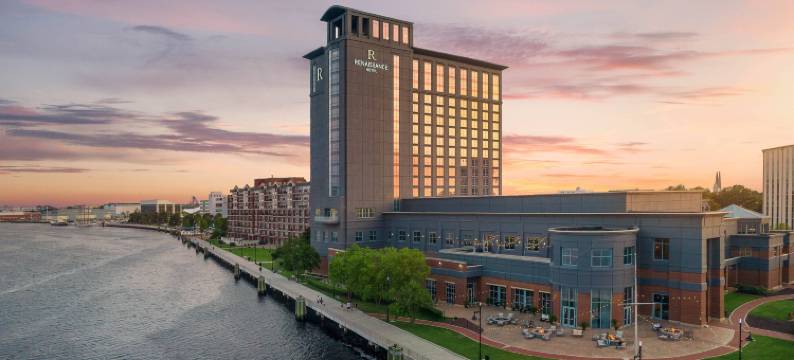 朴茨茅斯诺福克海滨万丽酒店(Renaissance Portsmouth-Norfolk Waterfront Hotel)图片
