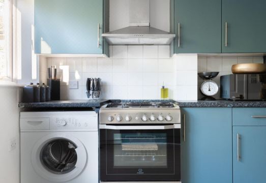 The Heart of Summertown - Bright & Spacious 3BDR Home with Garden Hotel Overview