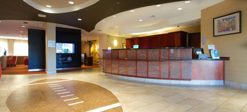 布莱克斯堡万怡酒店(Courtyard Blacksburg)图片