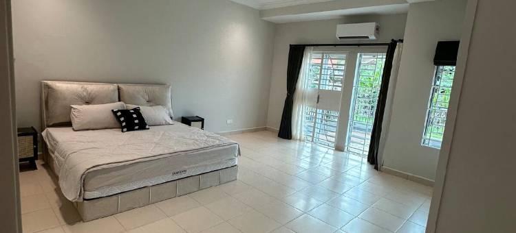 位于劳布市的4卧室独栋房屋-平方米|带4个独立浴室(Unique French Style Homestay @ Raub)图片