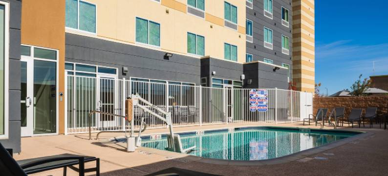 拉斯维加斯西北万枫酒店及套房(Fairfield Inn & Suites Las Vegas Northwest)图片