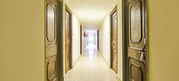 OYO 7859 古鲁克里帕酒店(Hotel O Jaistambh Chowk Formerly Guru Kirpa)图片