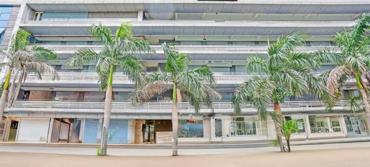 Fabhotel 皇家天堂(Super Collection O Adajan Formerly Royal Paradise)图片