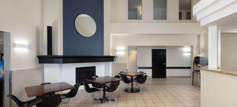 圣阿加特德蒙特速8酒店(Super 8 by Wyndham Sainte Agathe des Monts)图片