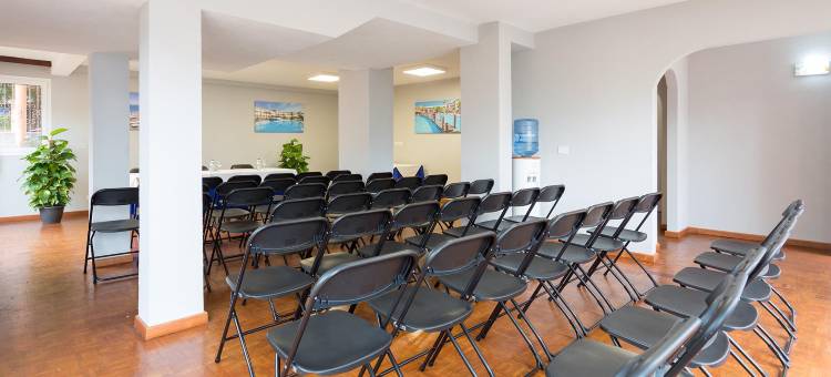 水瓶座全球酒店(Globales Acuario)图片