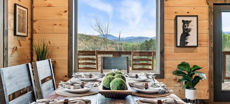 超大泳池景观小屋-最后时刻优惠！(Huge Pool Cabin with Spectacular Views - Last Minute Discounts!)图片