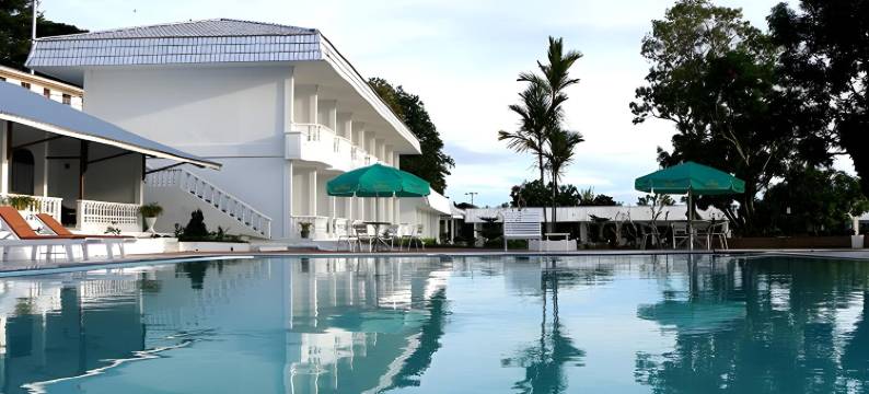 托巴海滩酒店(Toba Beach Hotel)图片