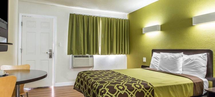 汉福德市中心罗德威酒店(Rodeway Inn Downtown Hanford)图片