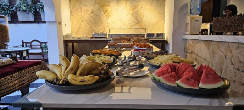 三角帆船宫酒店(Dhow Palace Hotel)图片