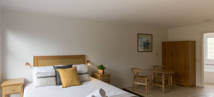 逃跑狐狸 - 基尔摩汽车旅馆(Fox on the Run - Motel Kilmore)图片