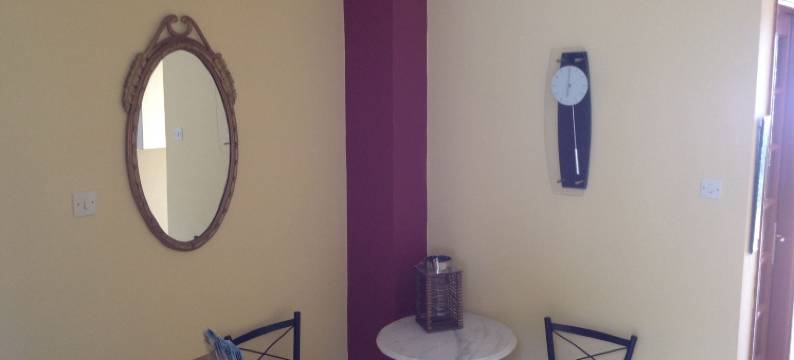 特拉富罗斯公寓(Travlos Studios)图片