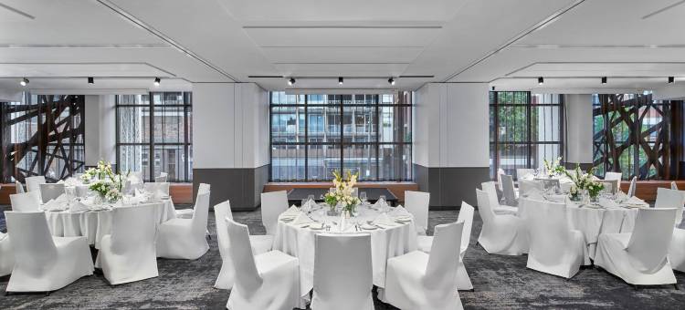 墨尔本旗杆花园万豪万怡酒店(Courtyard Melbourne Flagstaff Gardens)图片