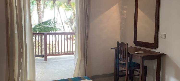 咖喱碗餐厅与海龟休息处(Curry Bowl Restaurant & Turtles Rest)图片